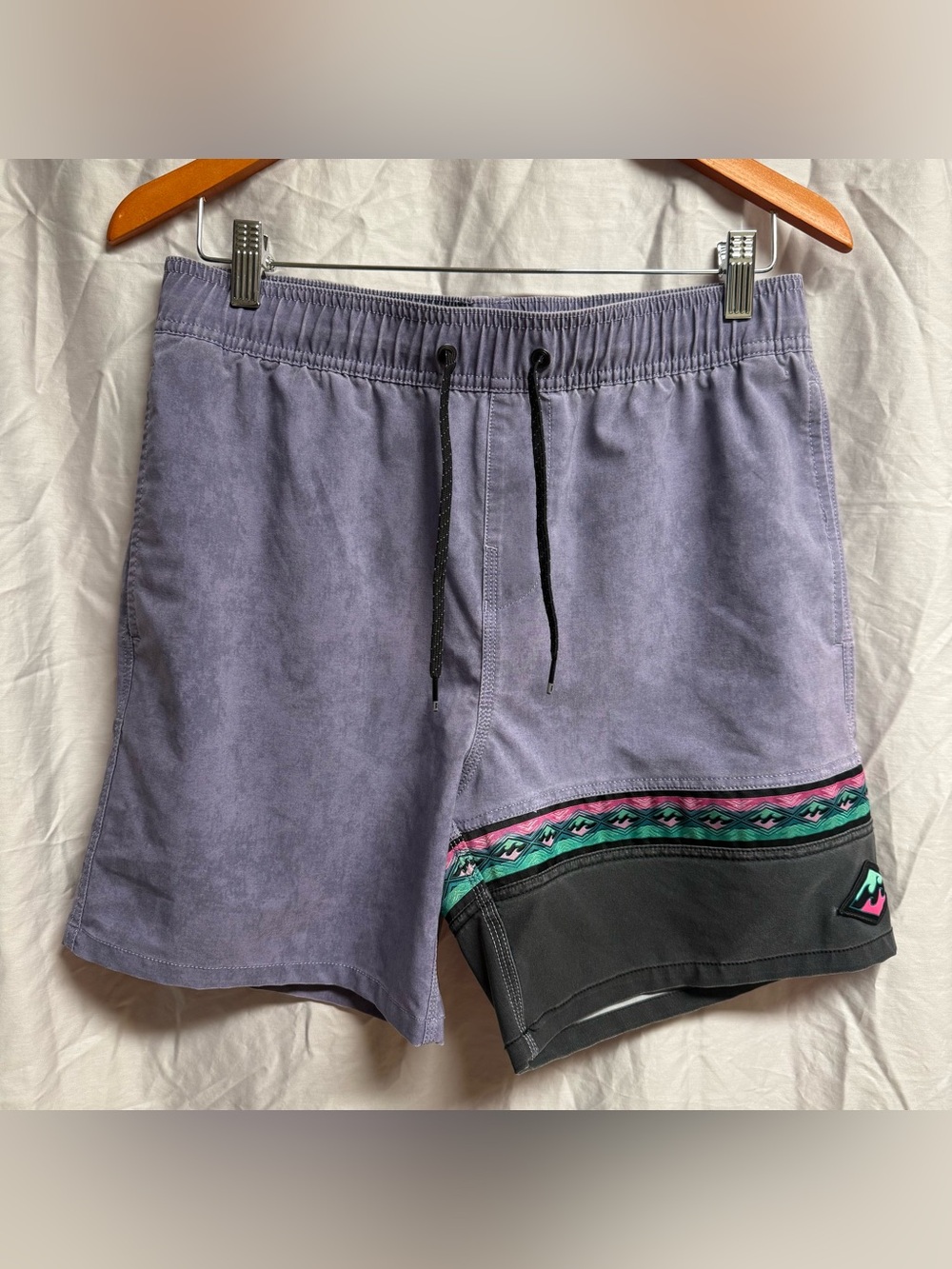 Billabong Burleigh Layback board-shorts Lavender Elastic Waisted shorts size S
